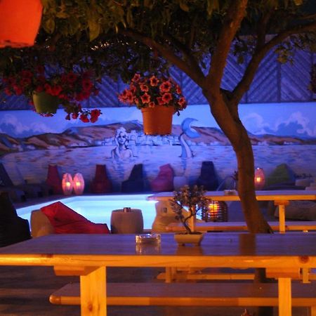 Siren Rooms&Apartments Paros Buitenkant foto