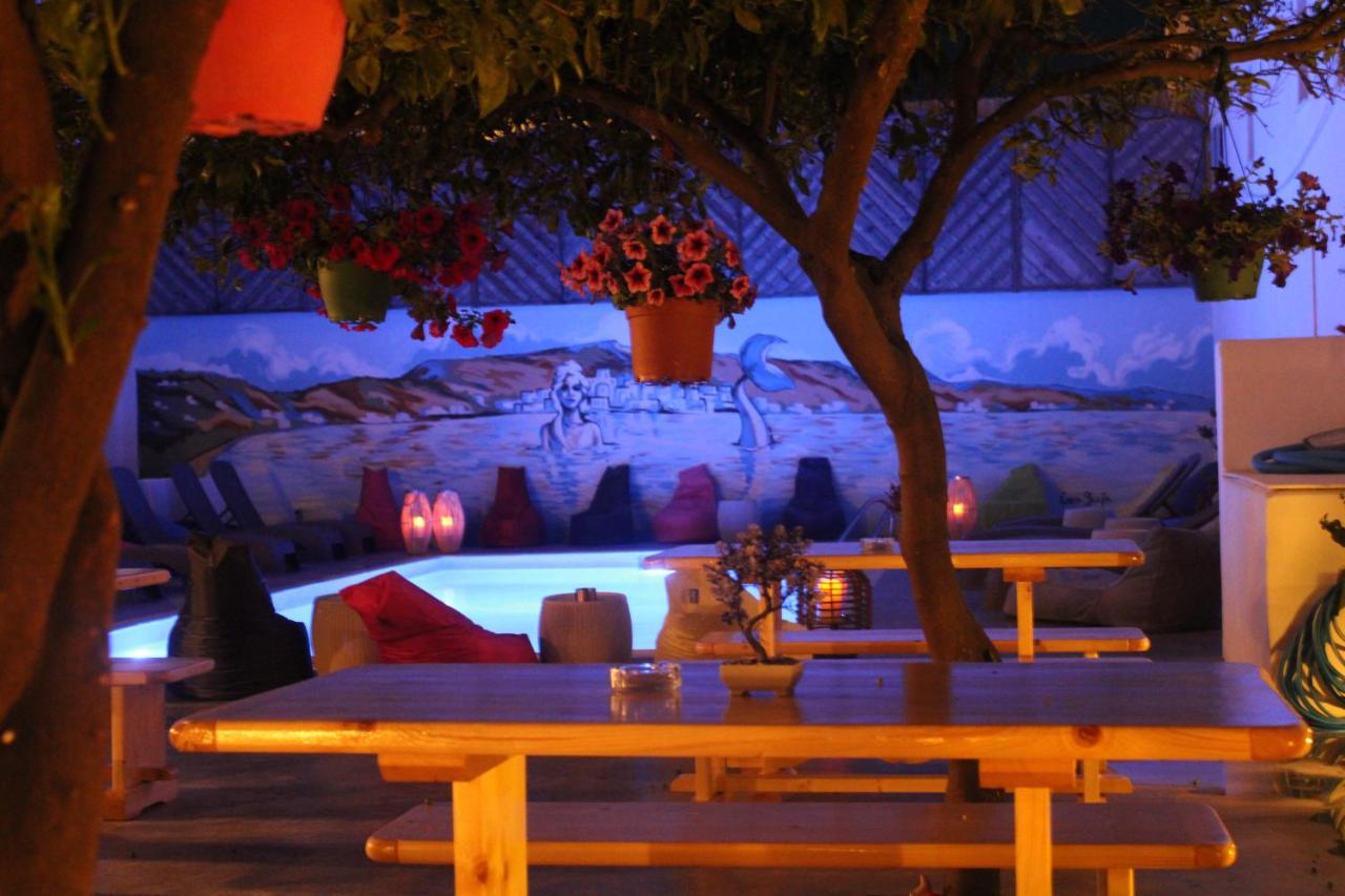 Siren Rooms&Apartments Paros Buitenkant foto