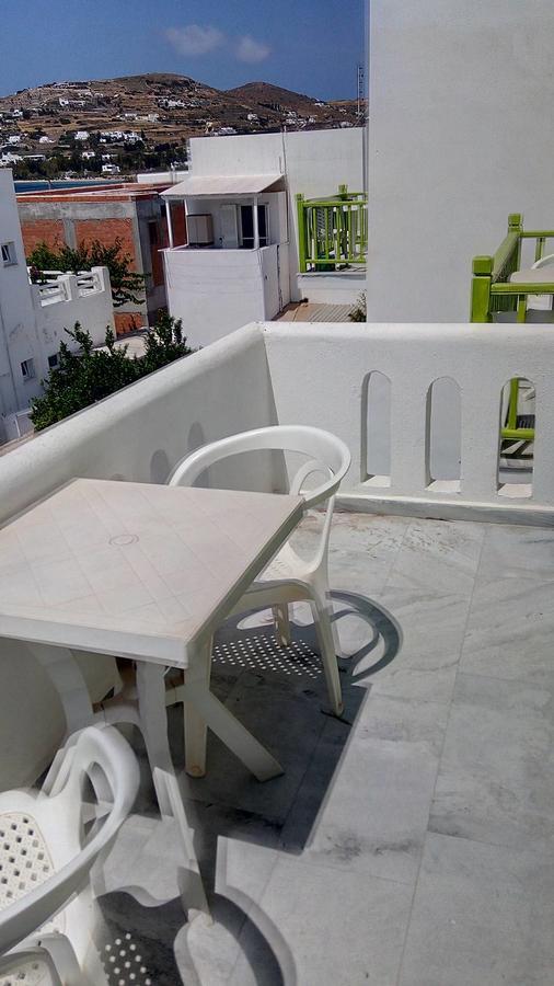 Siren Rooms&Apartments Paros Buitenkant foto
